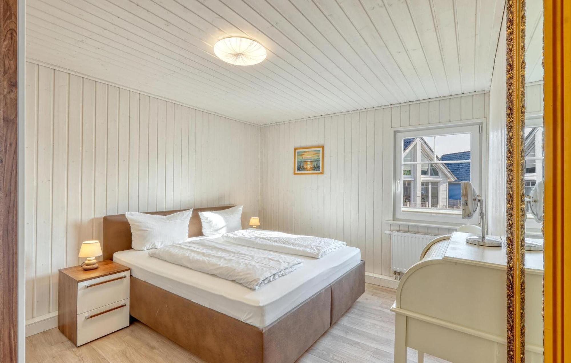 Beautiful home in Zerpenschleuse with WiFi&2 Bedrooms Exterior foto